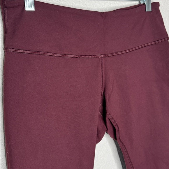 Lululemon Wunder Under Maroon Leggings 23” inseam Size 10 - Picture 3 of 7